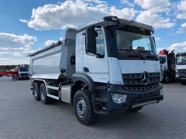 Mercedes-Benz · 1,8 t