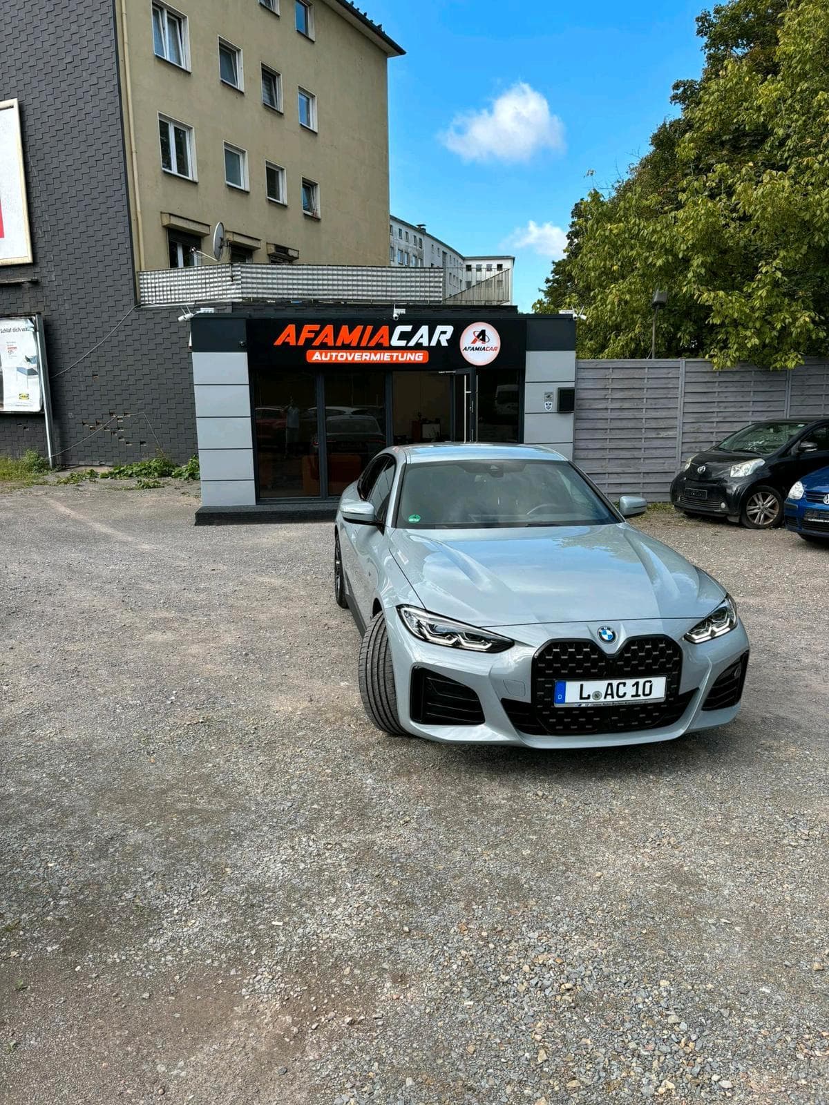 Mietwagen BMW 4er leihwagen Afamiacar Autovermietung in Essen