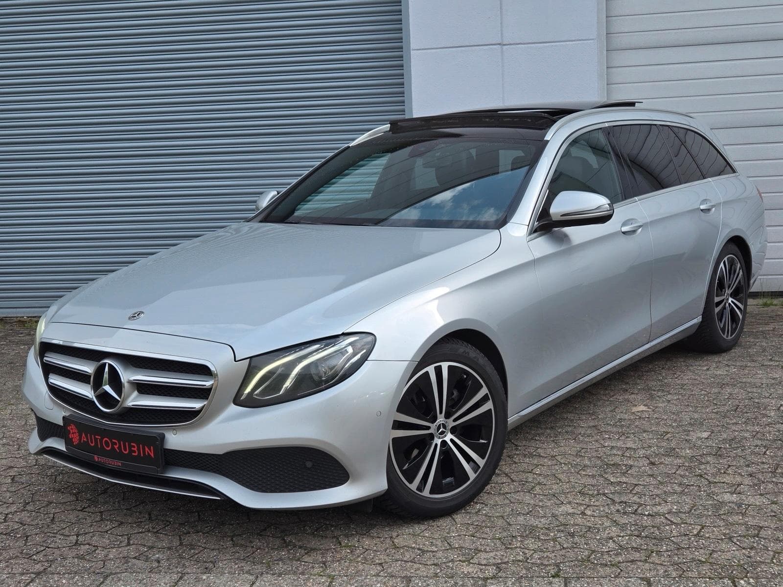69€ Mercedes E-Klasse W213 Autovermietung