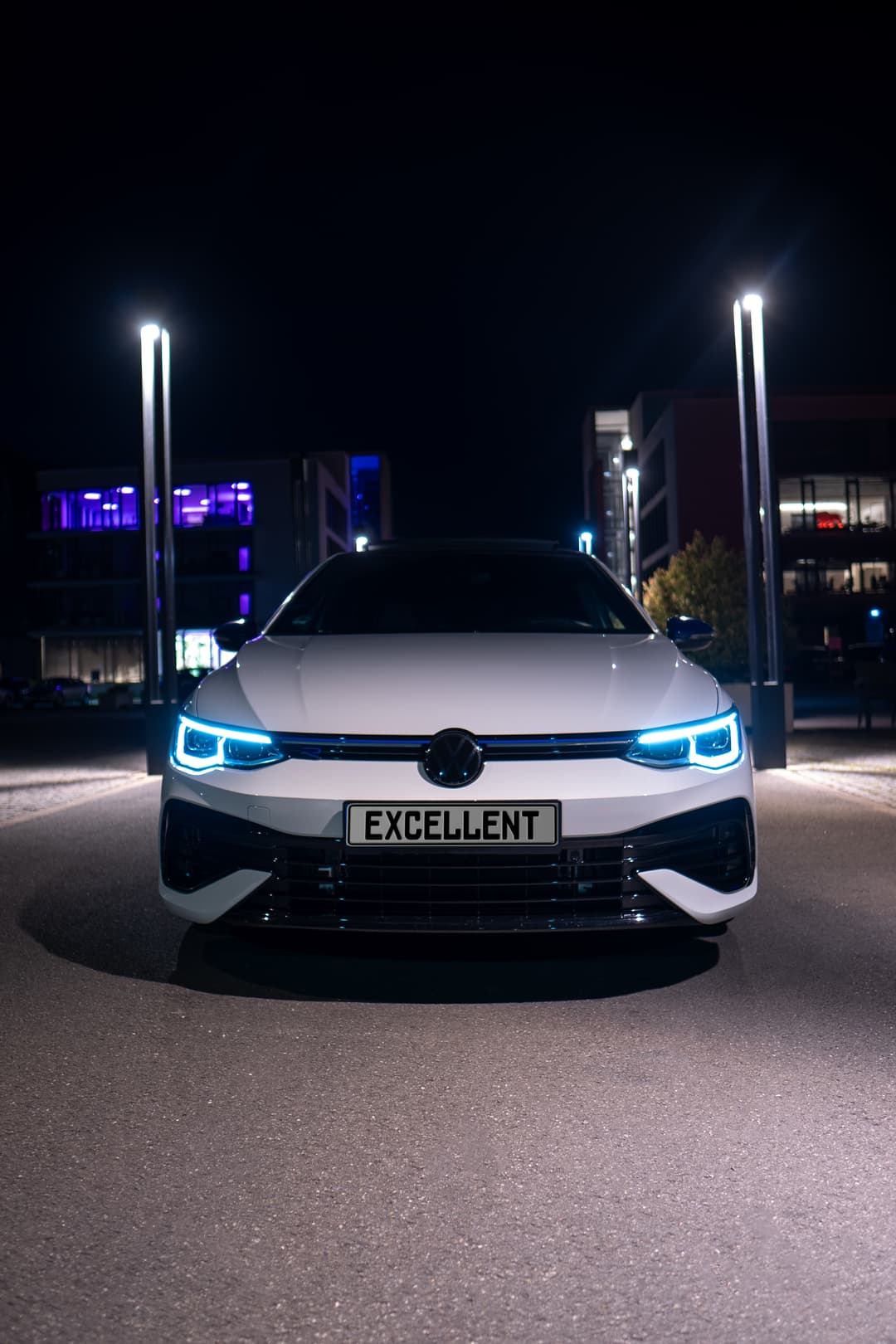 VW Golf 8R