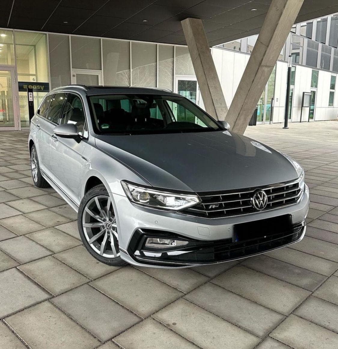 Mercedes C63s Coupé automieten