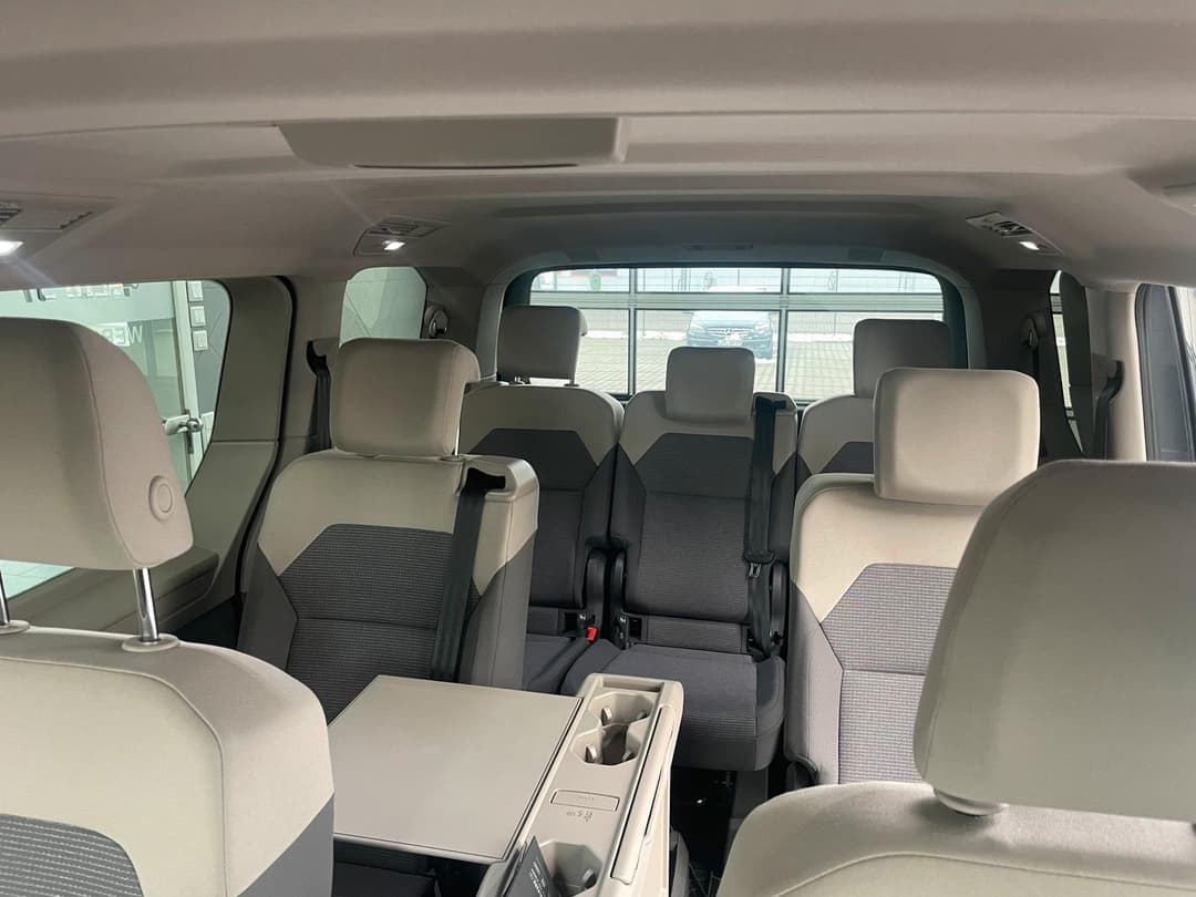 Auto mieten Multivan 5-7-9Sitzer PKW Diesel Urlaub an EU Länder
