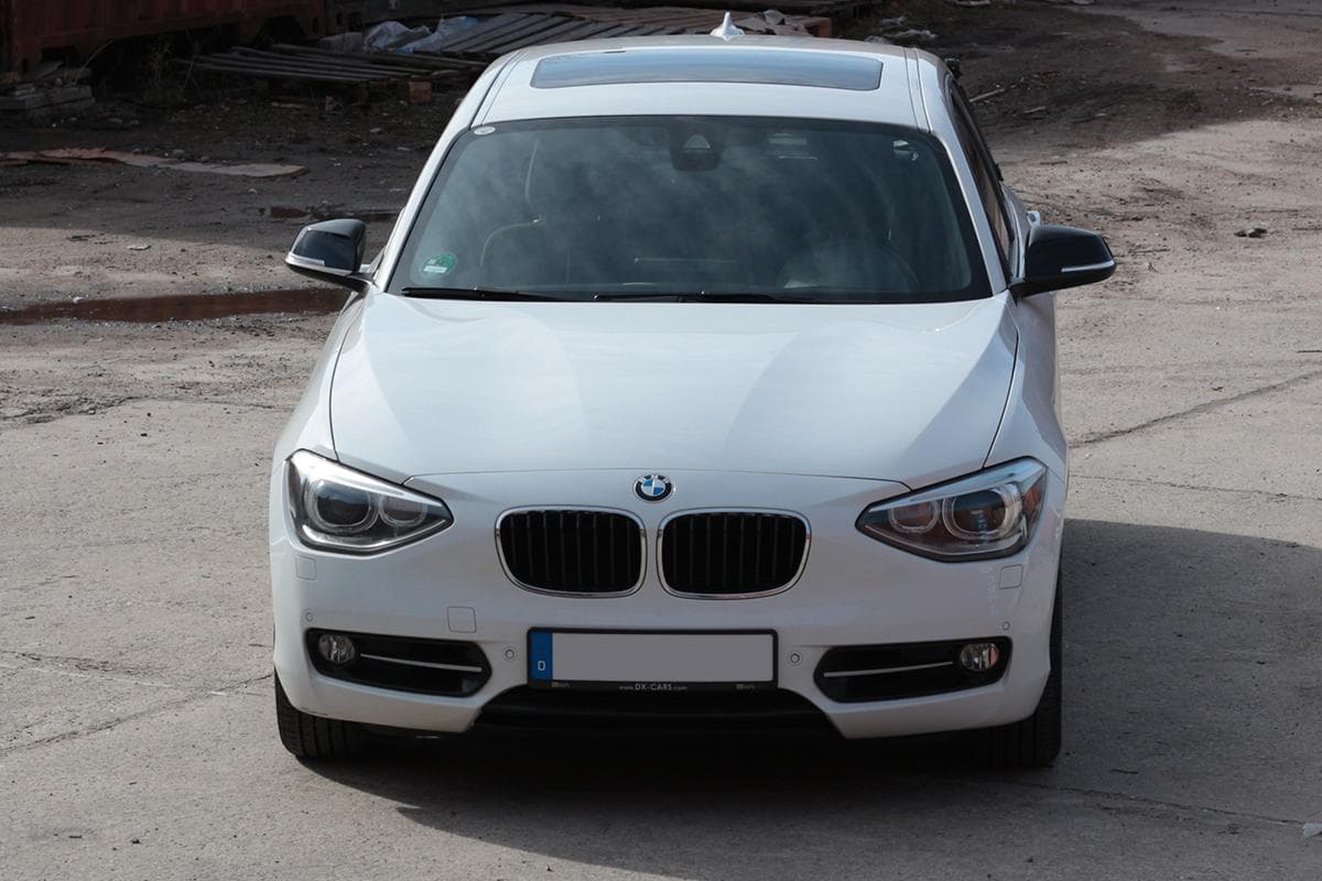 BMW 118 mieten in Berlin ab 35€/Tag