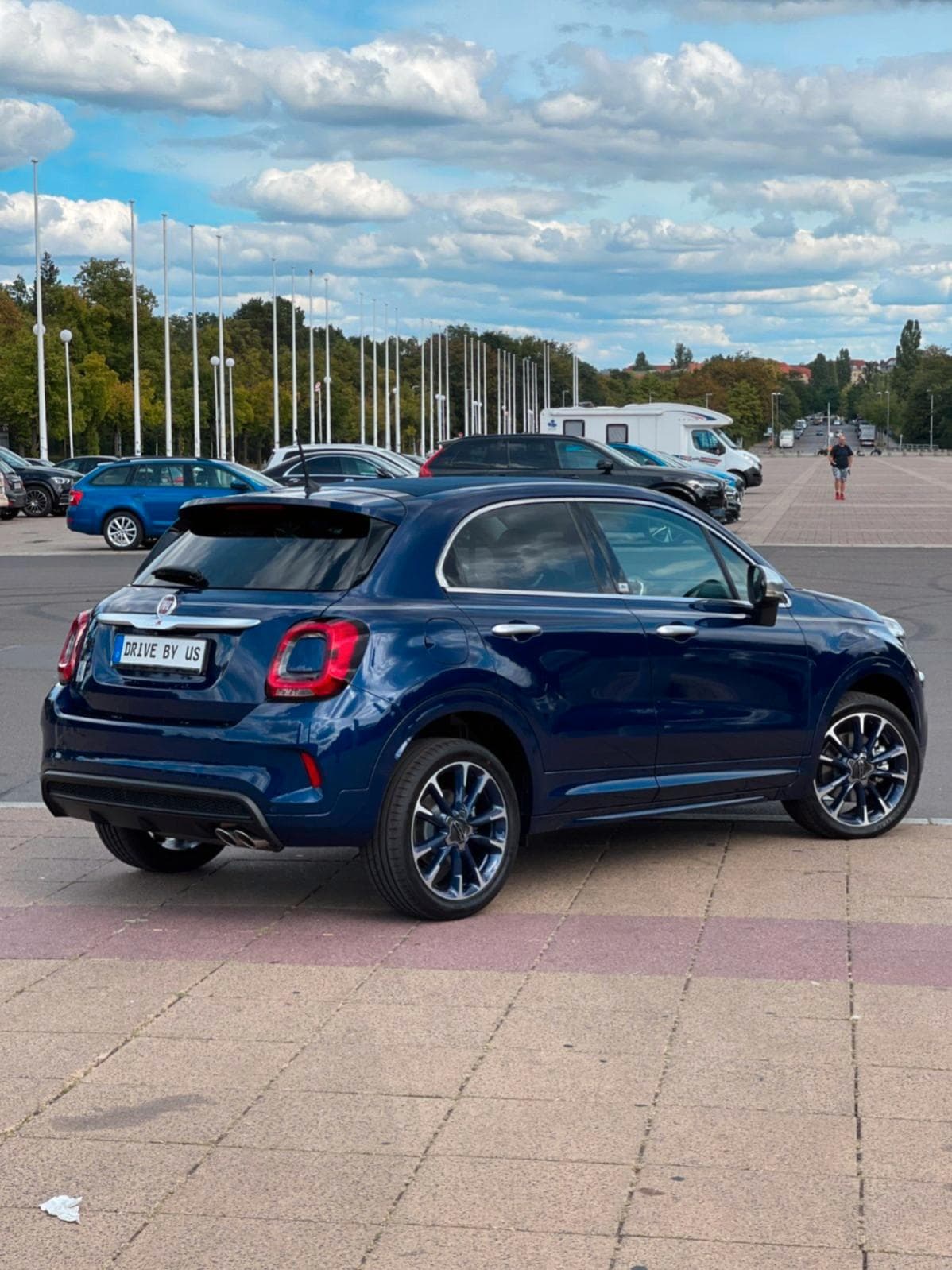 Fiat 500X Yacht Club Cabri 2022 Autovermietung mieten in Berlin ab 80€/Tag