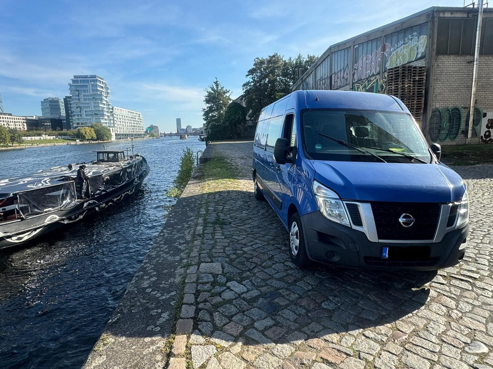 7-Sitzer Mixto mieten / 200 km frei OHNE KAUTION mieten in Berlin ab 70€/Tag