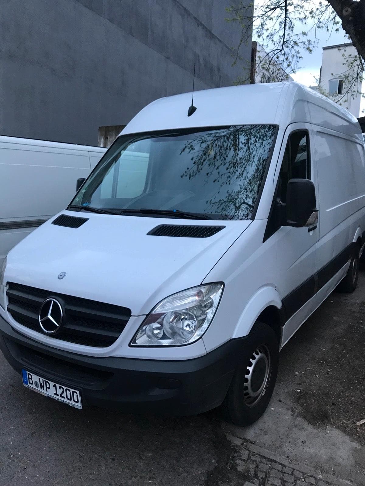 ✅ Pritsche & Sprinter mieten in Berlin ab 60€/Tag