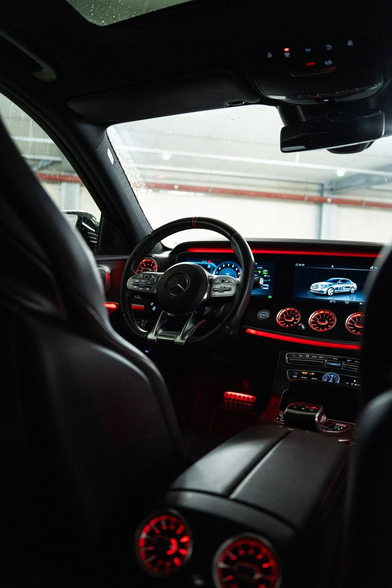 Mercedes E53 AMG Preview