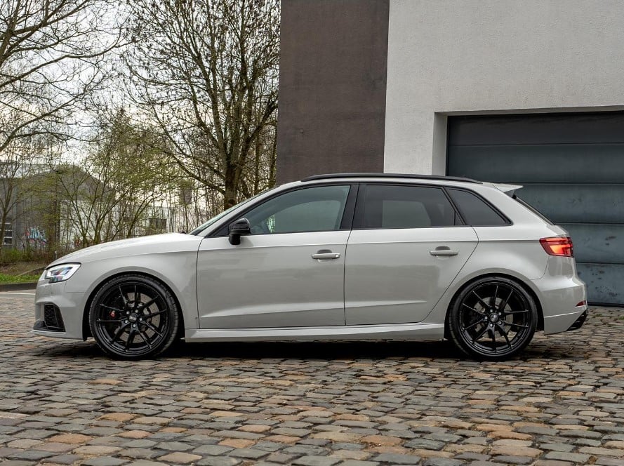 Audi RS3 8v mieten in Berlin Bild 5