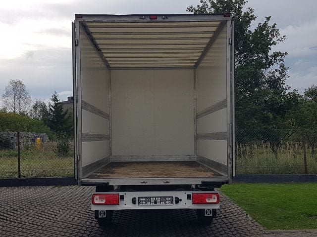 VW Crafter Koffer Bild 3