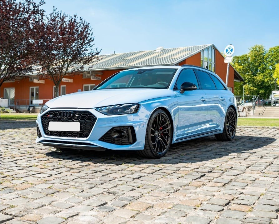 Audi RS4 B9 mieten in Berlin Bild 5