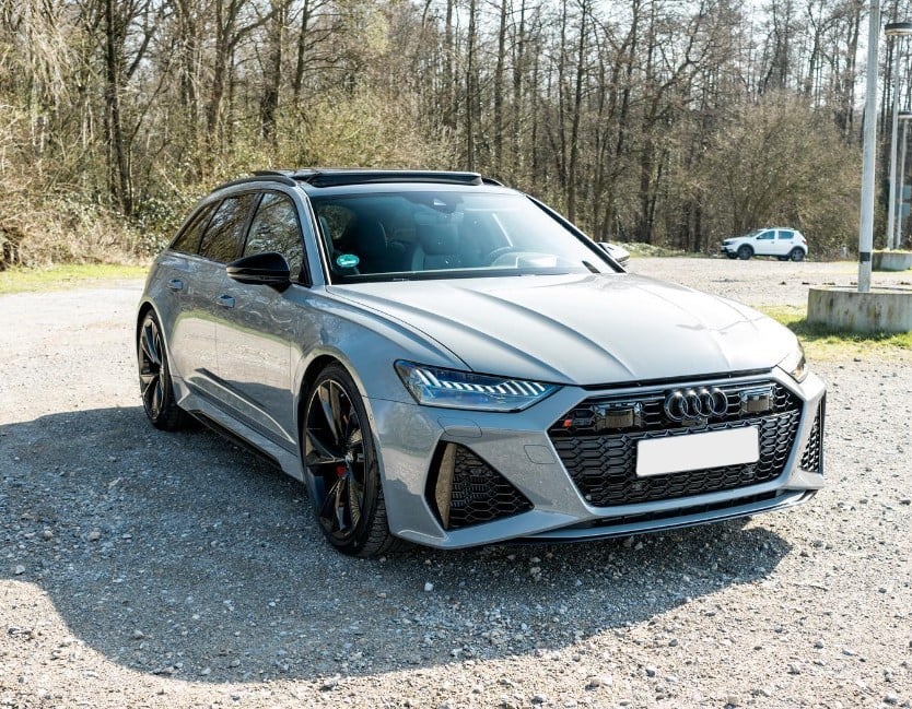 Audi RS6 C8 mieten in Berlin Bild 2