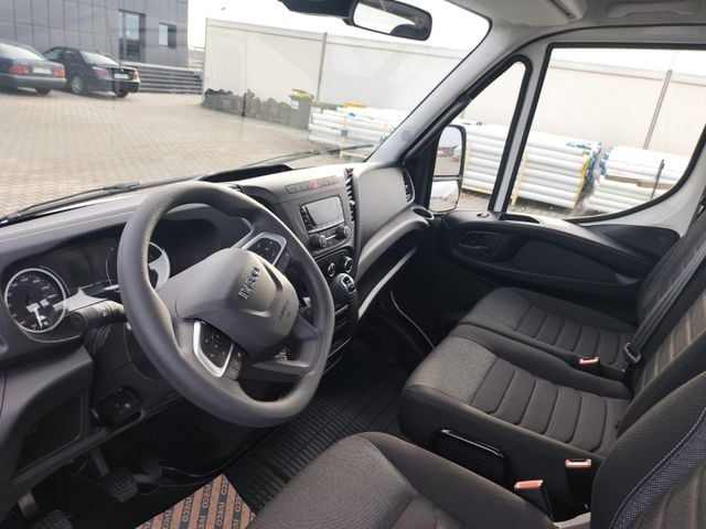 Iveco Daily Container Bild 4
