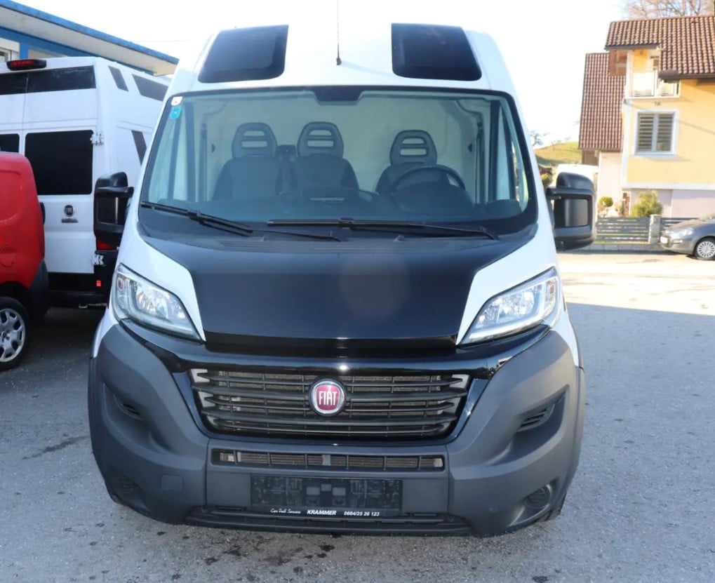 Fiat Ducato Transporter mieten Bild 3