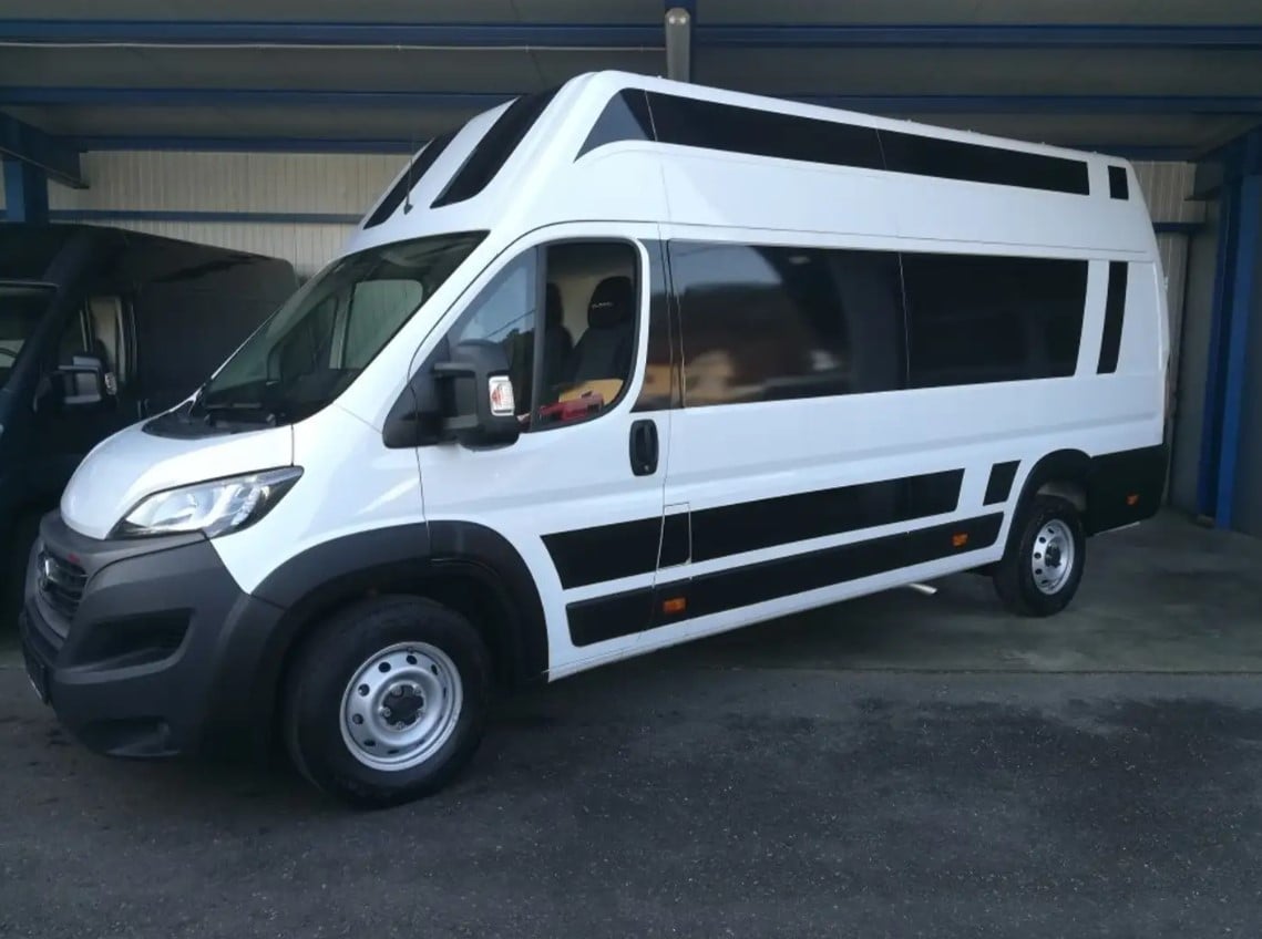 Fiat Ducato Transporter mieten Bild 2