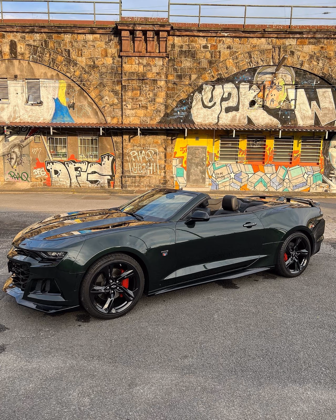 CAMARO SS2 ZL1 MIETEN LEIHEN SPORTWAGEN CABRIO LEIHWAGEN V8 in Hagen Bild 3