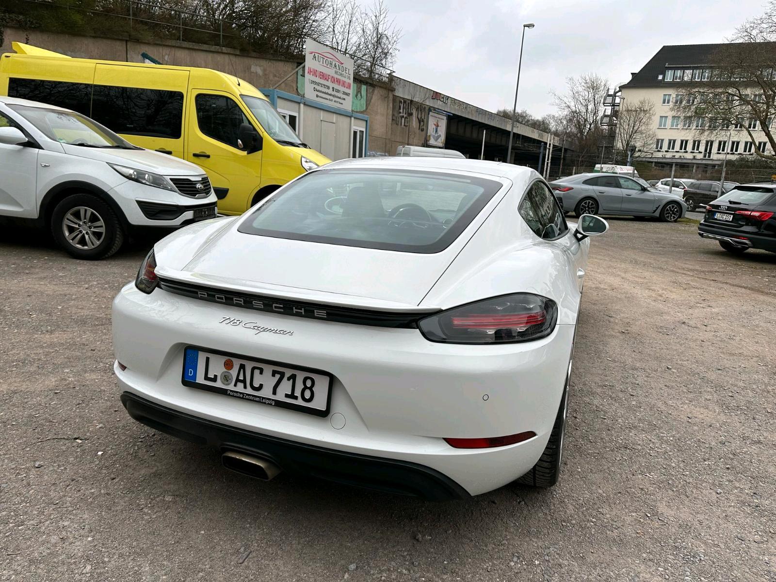 Sportwagen Porsche Cayman‼️ Mietwagen / Leihwagen Afamiacar Bild 4