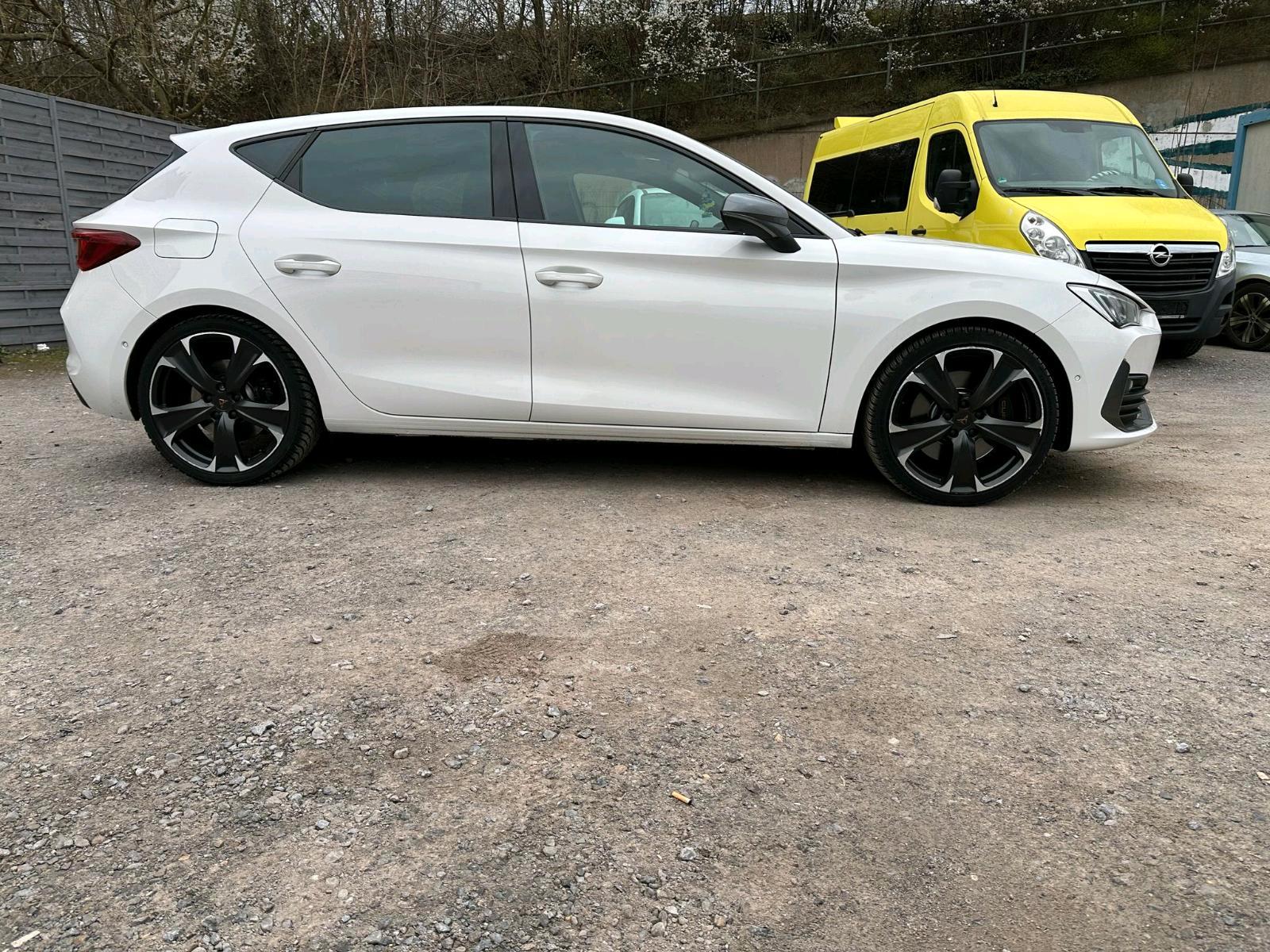 Seat CUPRA ‼️Mietwagen / Leihwagen Afamiacar Autovermietung Bild 6