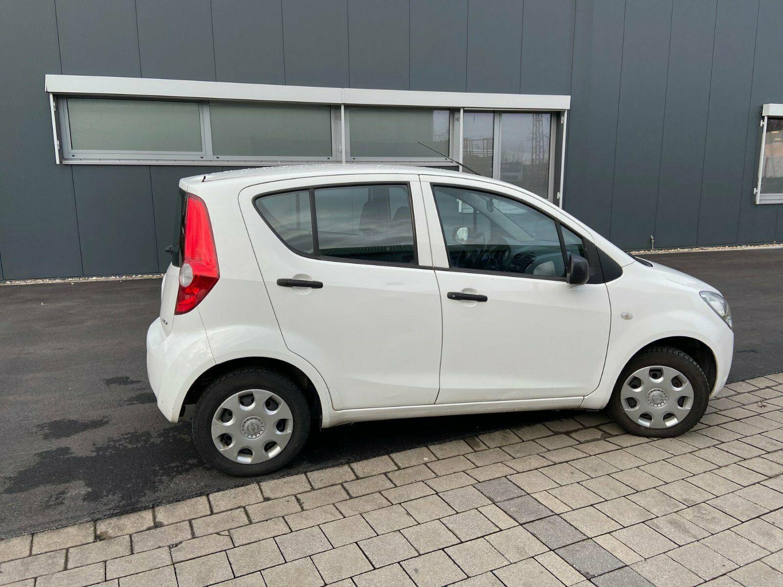 Opel Agila Autovermietung, Auto Mieten, PKW Mieten, Mietwagen pro Woche 180€ Bild 4