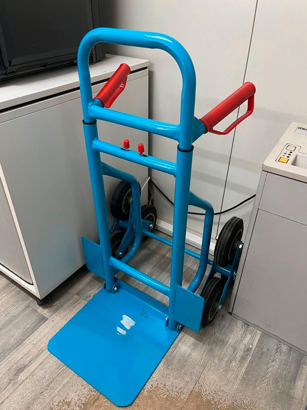 Anhänger mit Plane 1,3 T Vermietung, Hänger leihen, 128x180x251 nur 25€/24Std Bild 5