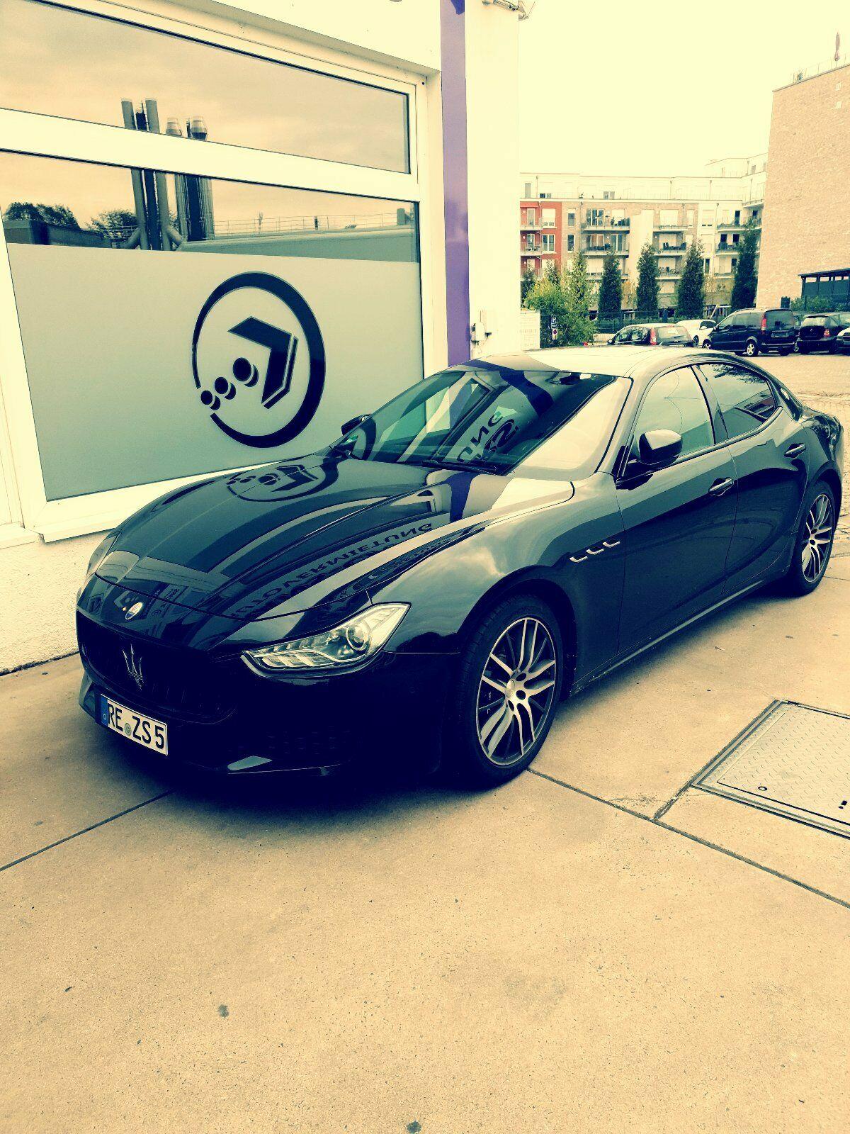 Premium PKW mieten / Maserati bei Trans-Cars Bild 2