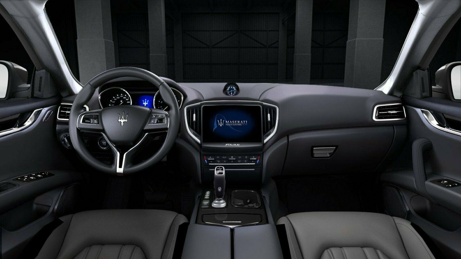 Premium PKW mieten / Maserati bei Trans-Cars Bild 6