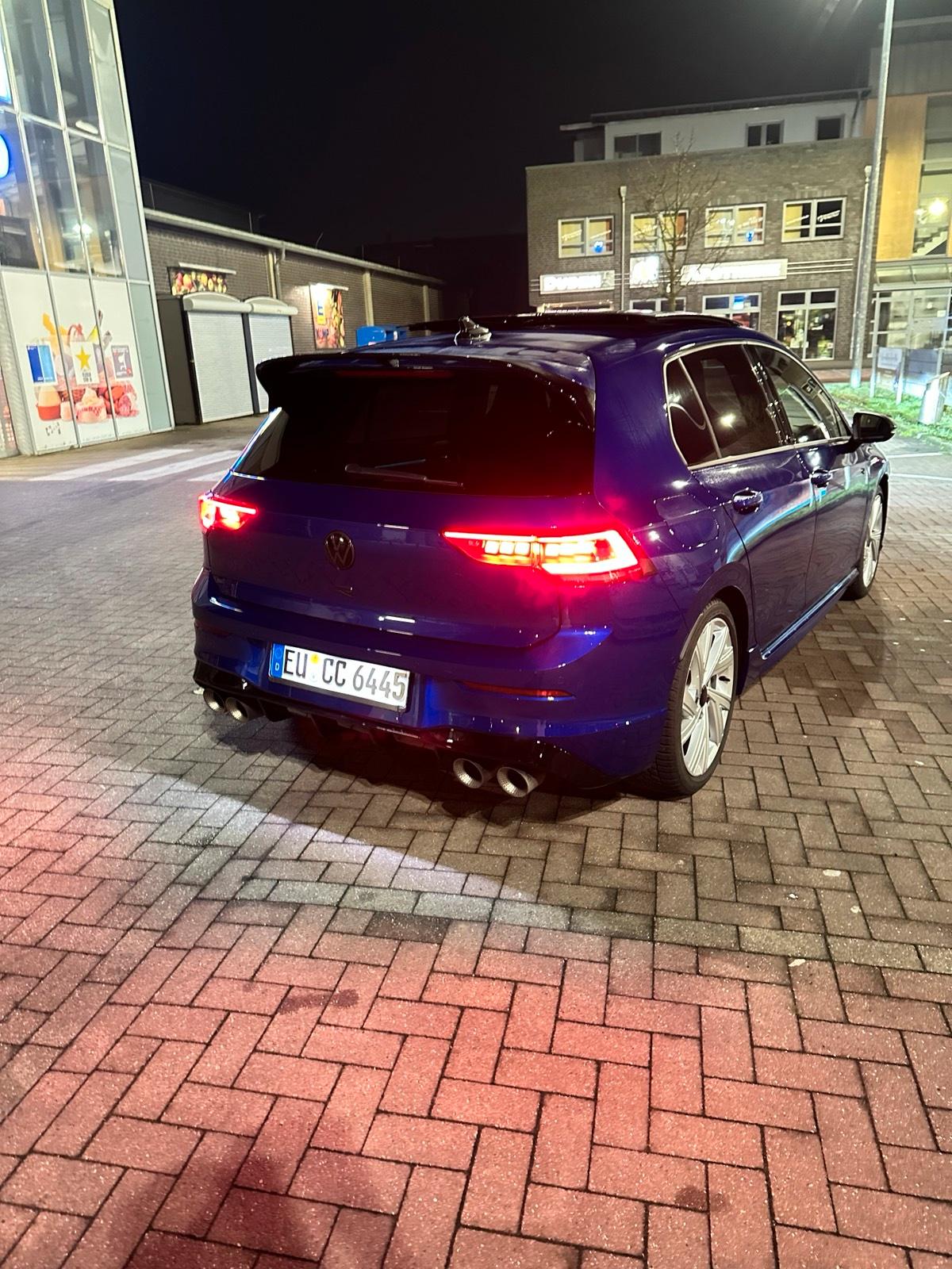 Auto mieten - VW Golf 8 R - Langzeitmiete Bild 4