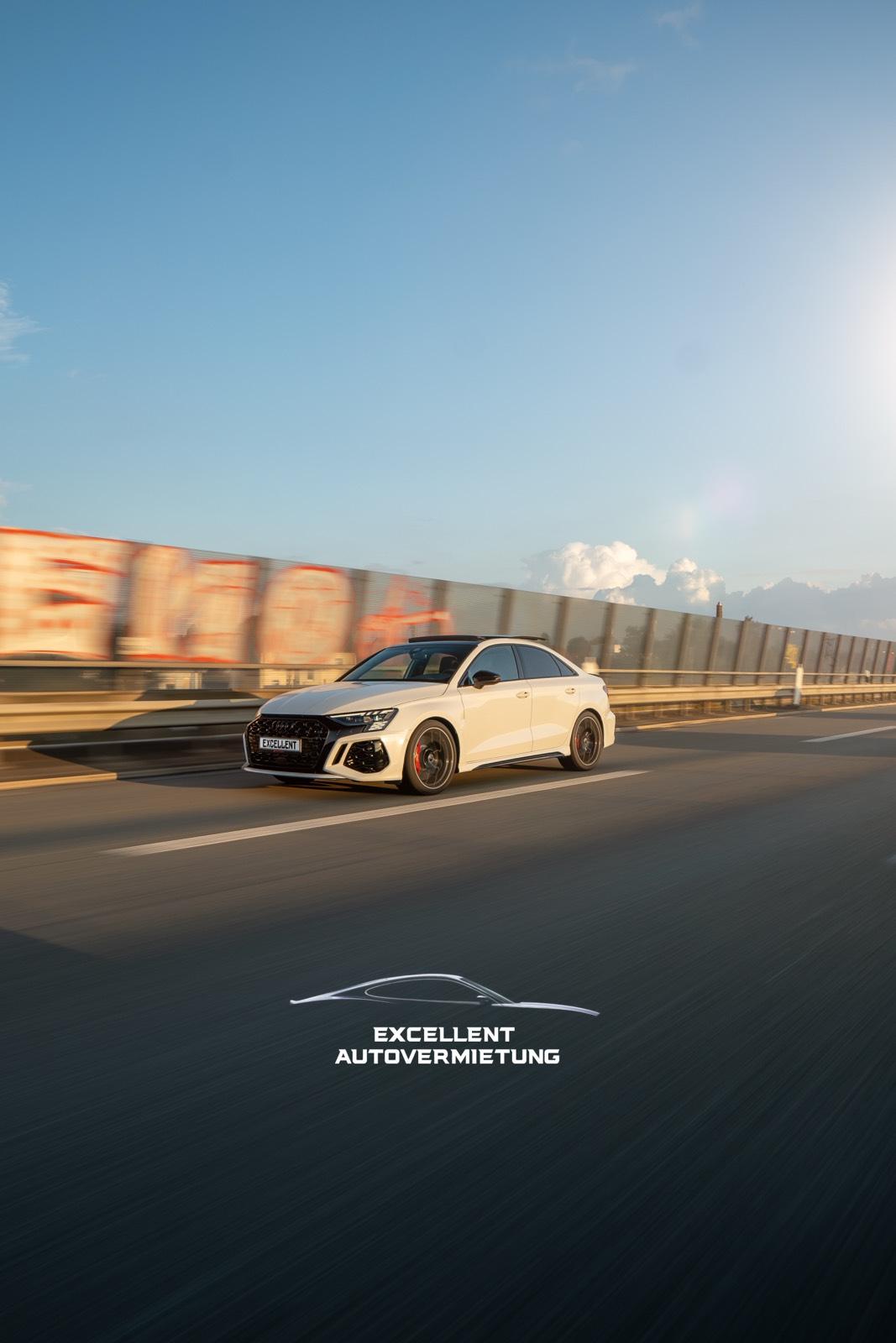 Audi RS3 Limousine • 400 PS • Sportwagen mieten Bild 4