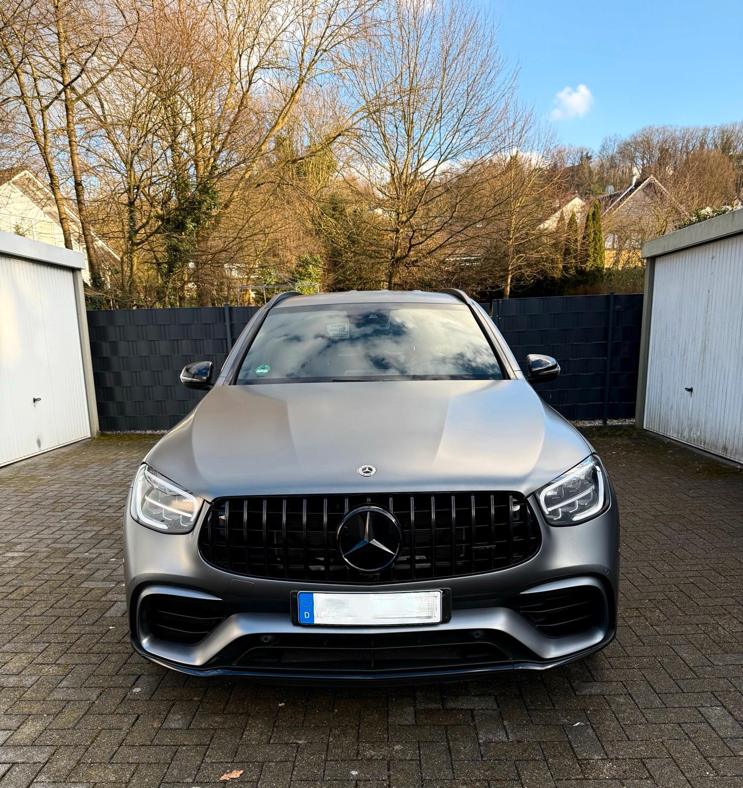 GLC 63 AMG mieten Facelift , leihen , Hochzeits und Eventauto Bild 5
