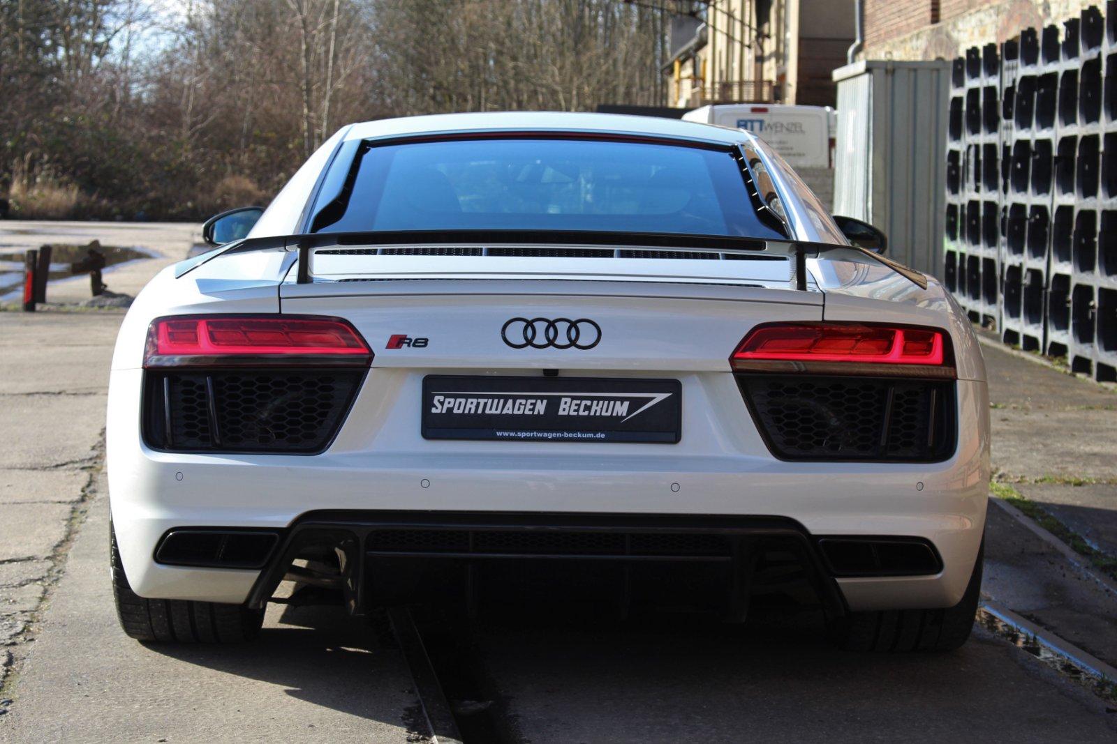 Audi R8 V10+ NO OPF / Kurz- und Langzeitmiete / Sportwagen mieten Bild 5