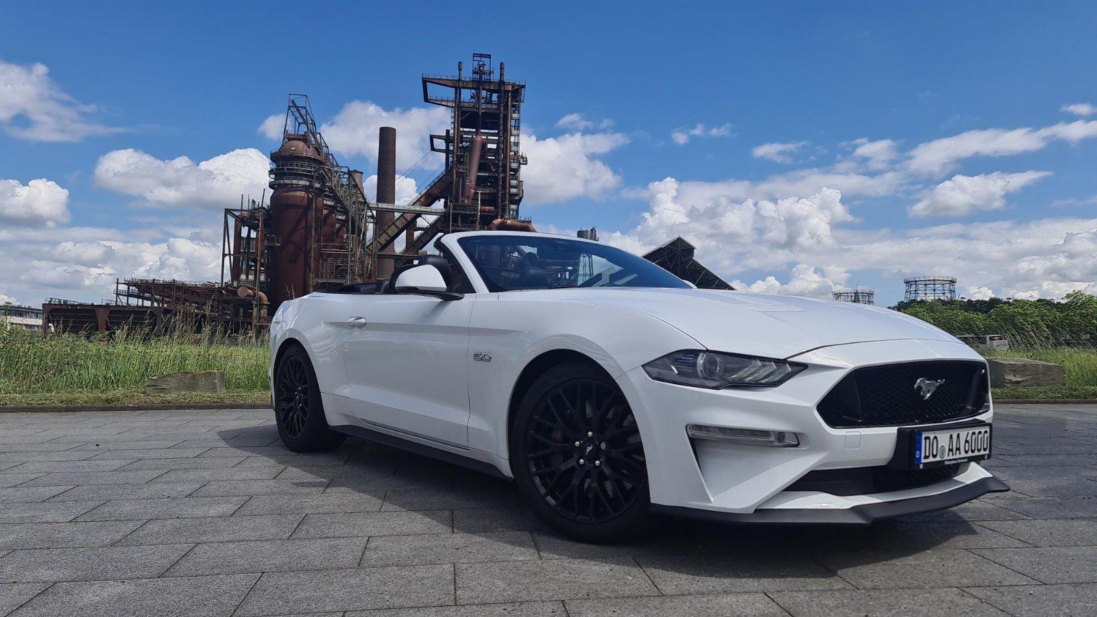 Ford Mustang 5.0 V8 450 PS Cabrio Mietwagen Bild 2
