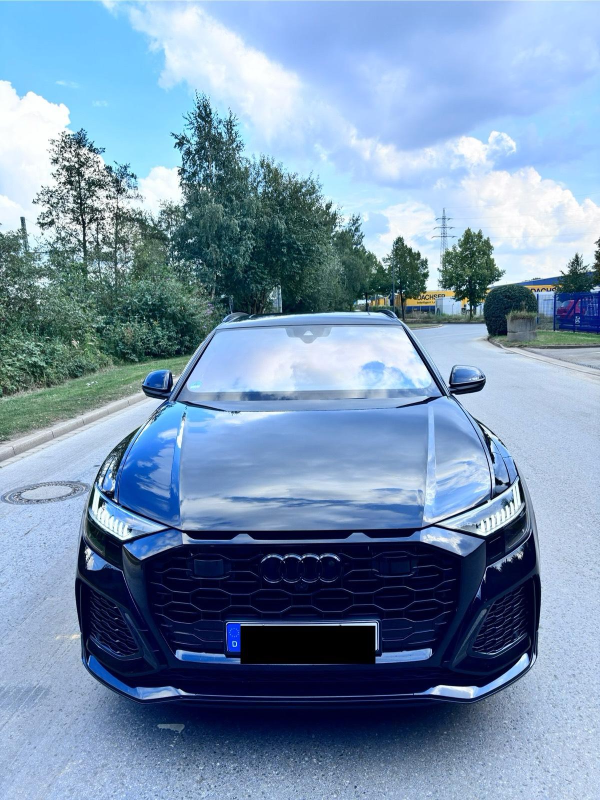Audi RSQ8 Mieten / Leihen / Autovermietung /CarRent Bild 5