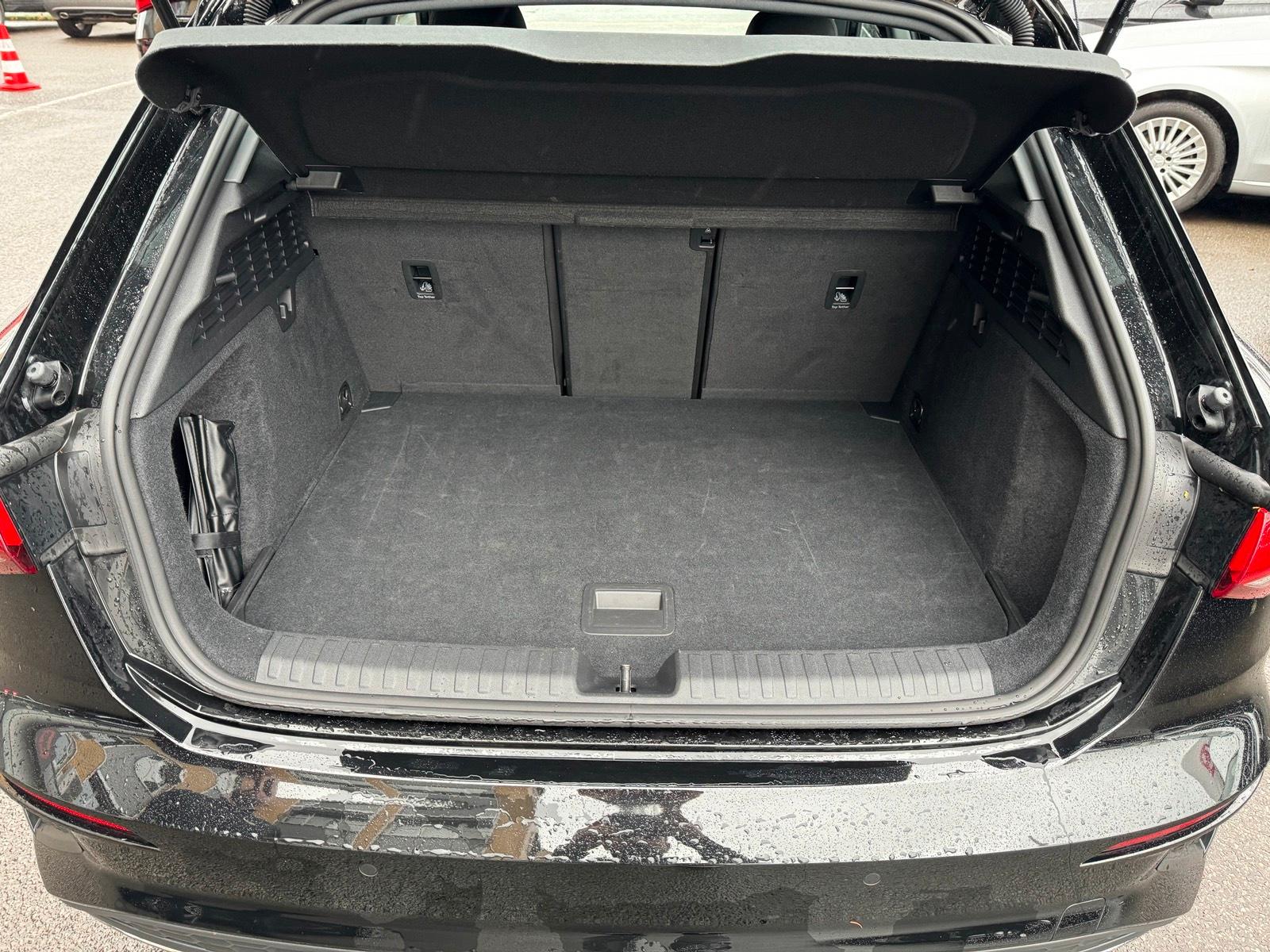 Audi A3 Sportback S-Line / Autovermietung / Auto mieten / Köln Bild 3