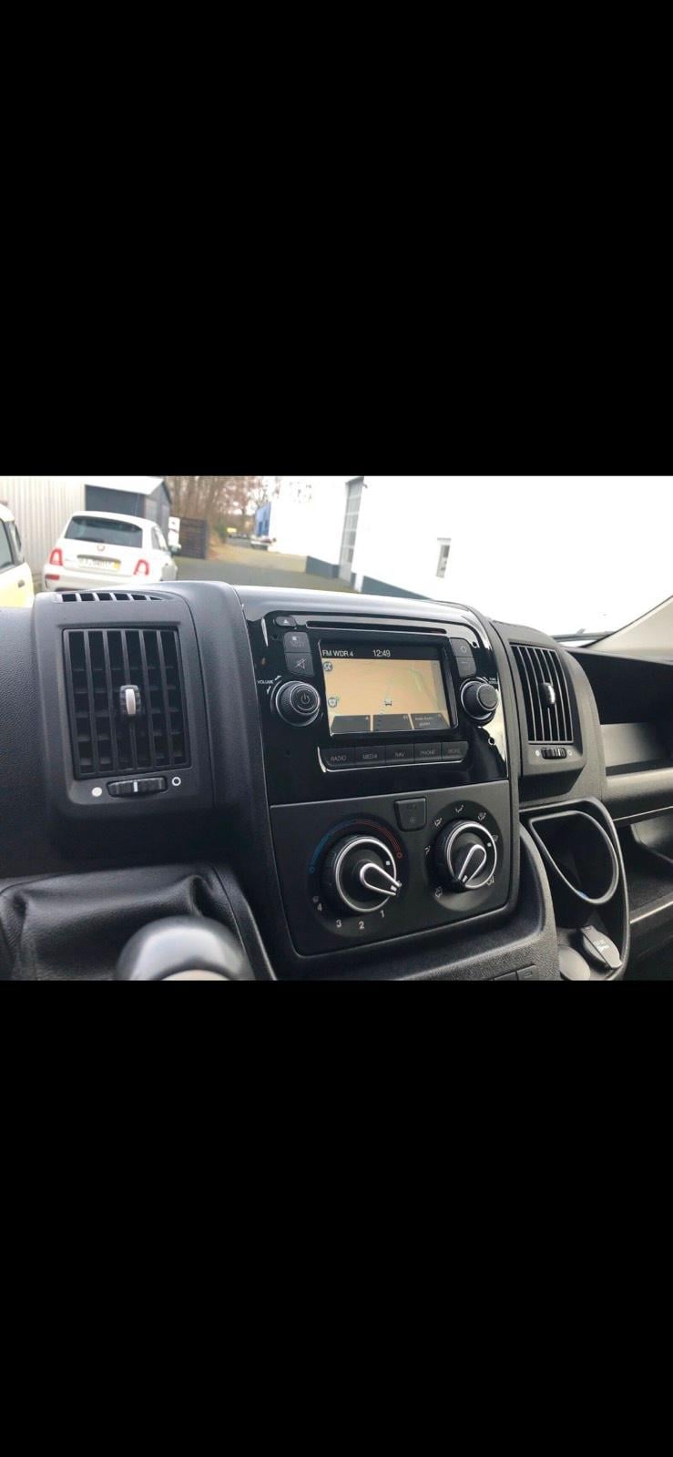 Transporter, Sprinter, Kastenwagen, Umzug, Mieten, Transport, 3,5t Auto Bild 5