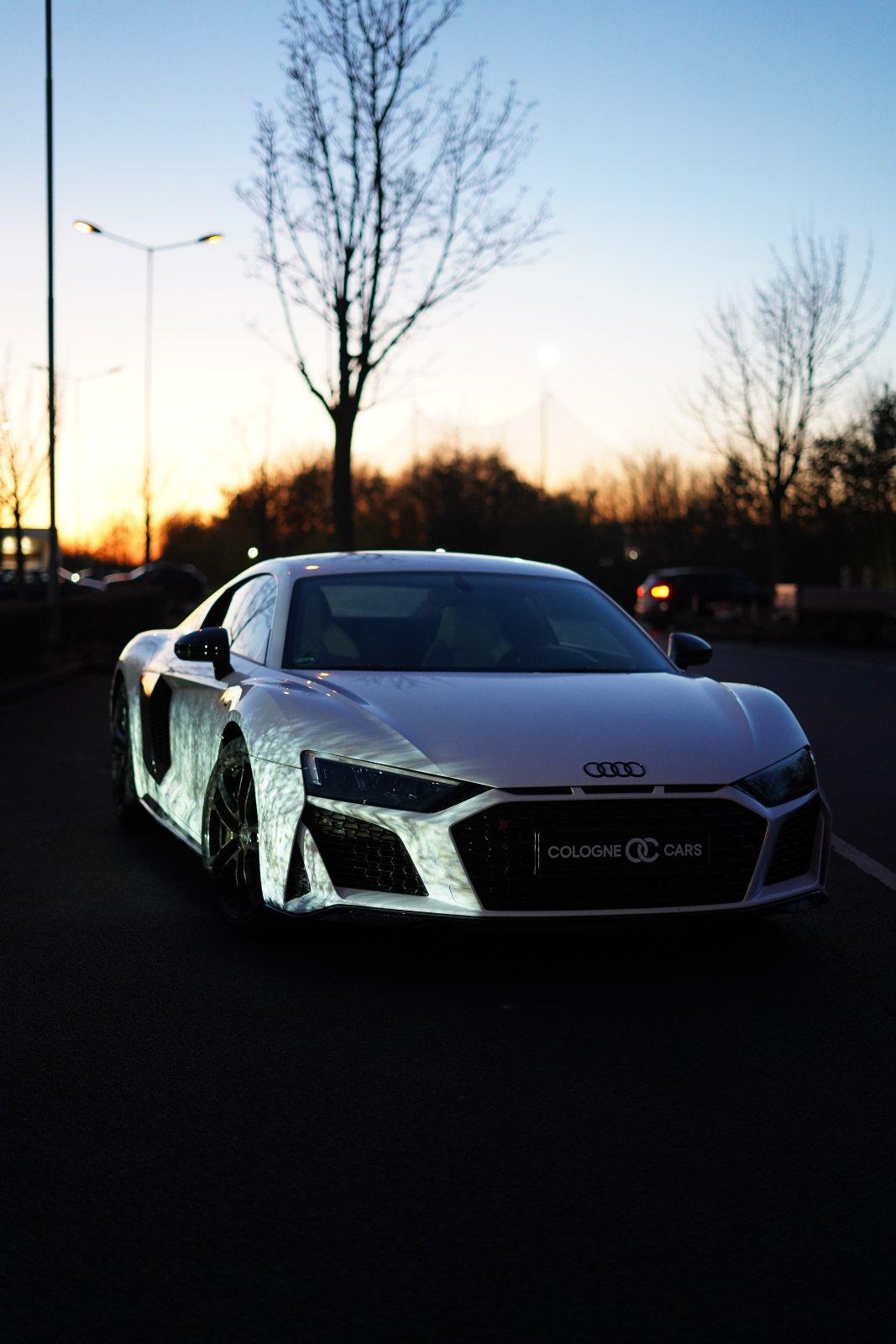 Audi R8 mieten/ Sportwagenmieten/ Autovermietung Bild 3