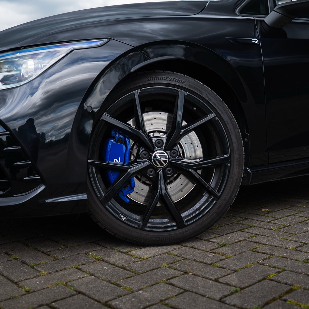 VW Golf 8-R (Akrapovic) Bild 3