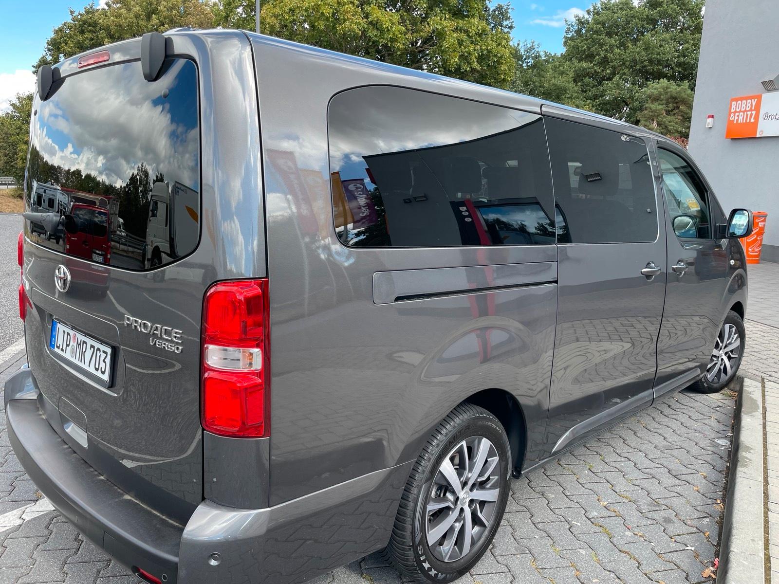 Auto mieten Multivan 5-7-9Sitzer PKW Diesel Urlaub an EU Länder Bild 4