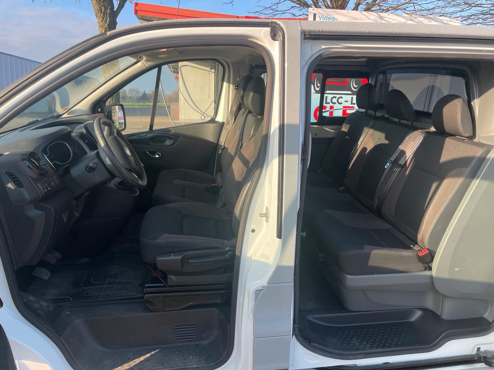 7 Sitzer mieten leihen Rent Kombi Wochenlang für Urlaub Bild 4