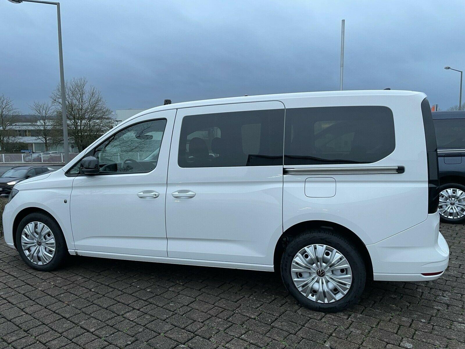 9Sitzer 7 Sitzer Kombi mieten leihen Bulli AHK an EU Länder Bild 2