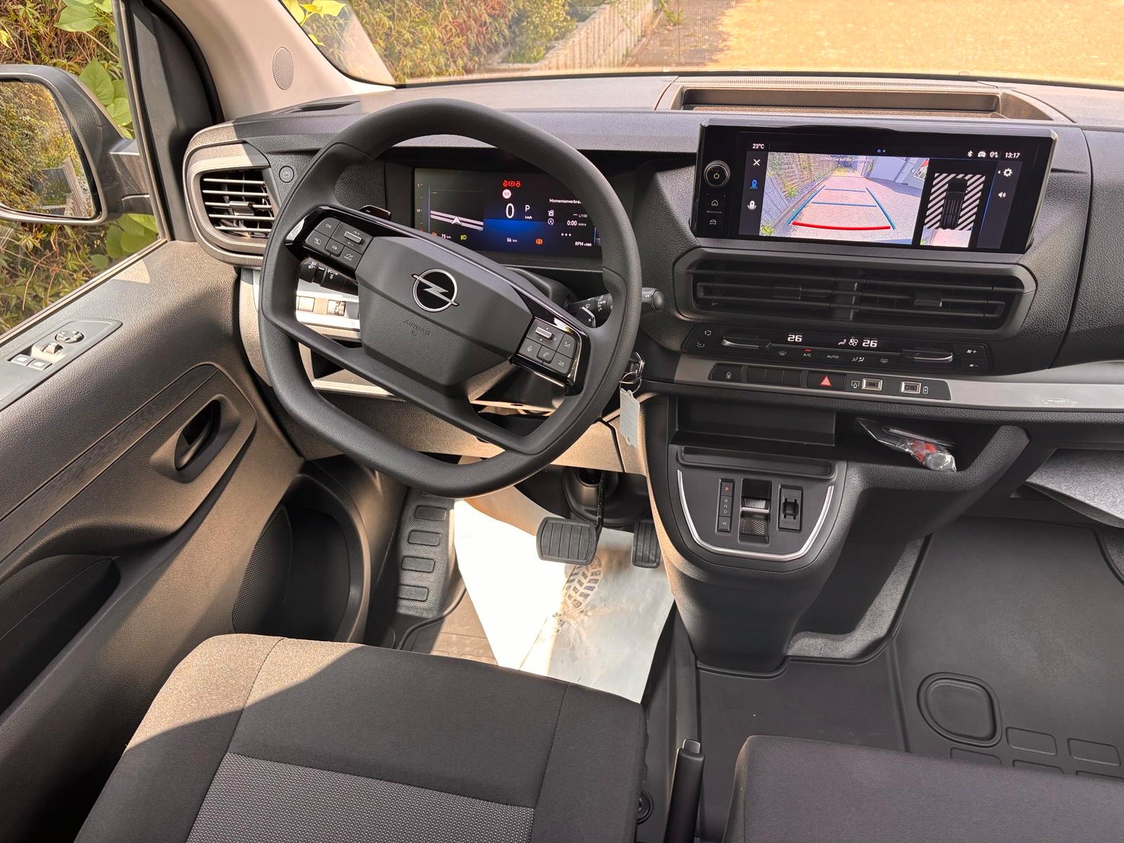 Opel Vivaro 9 SITZER MIETWAGEN AUTOMATIK❗️ in Bielefeld Bild 5