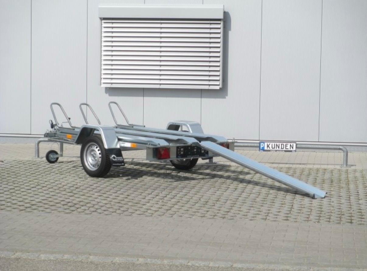 Motorradanhänger / Motorrad Transporter/ Trailer / Mieten Bild 3