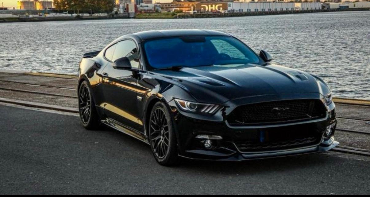 Ford Mustang 5.0 L V8 Sportwagen mieten / leihen / Hochzeitsauto Bild 4