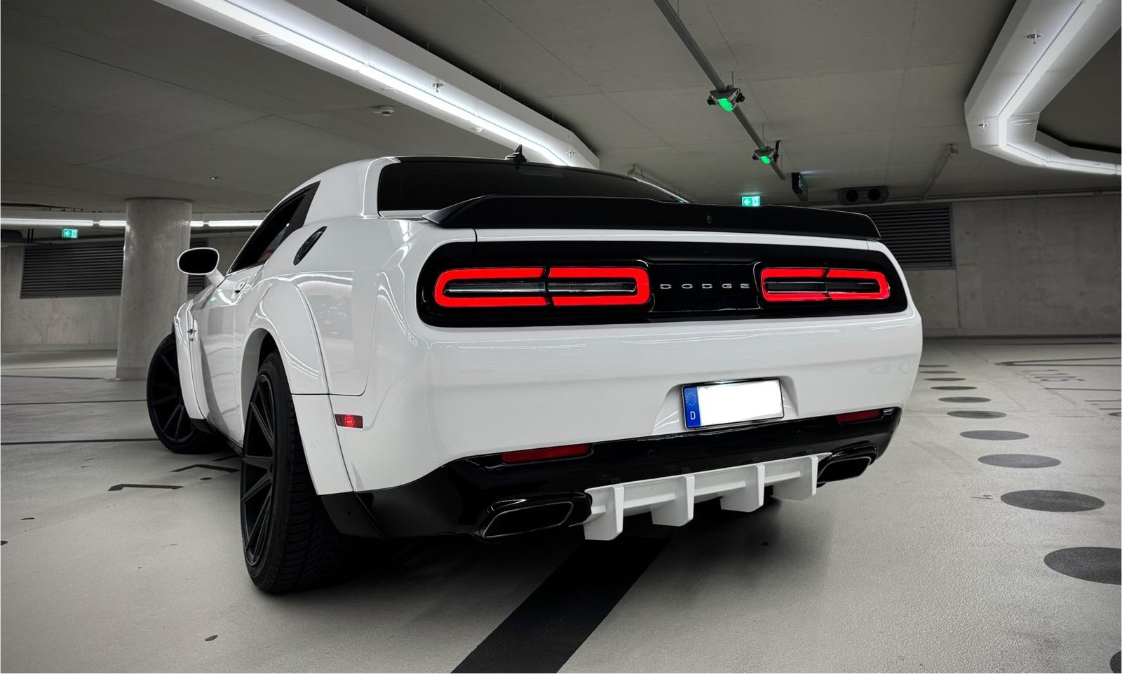 ✅ Jetzt Mieten ✅ Dodge Challenger LAUT! Hellcat Widebody Kit 5.7 V8 Mieten ab 18 Auto Sportwagen mieten hochzeitsauto mieten Düsseldorf Lieferung nach essen Köl Bild 4