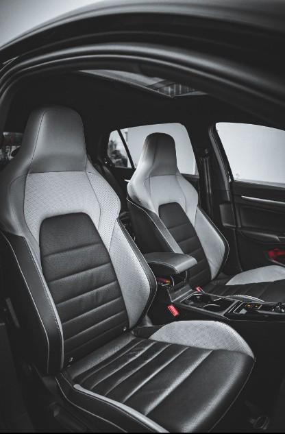 VW Golf 8 GTD diesel mieten Bild 4