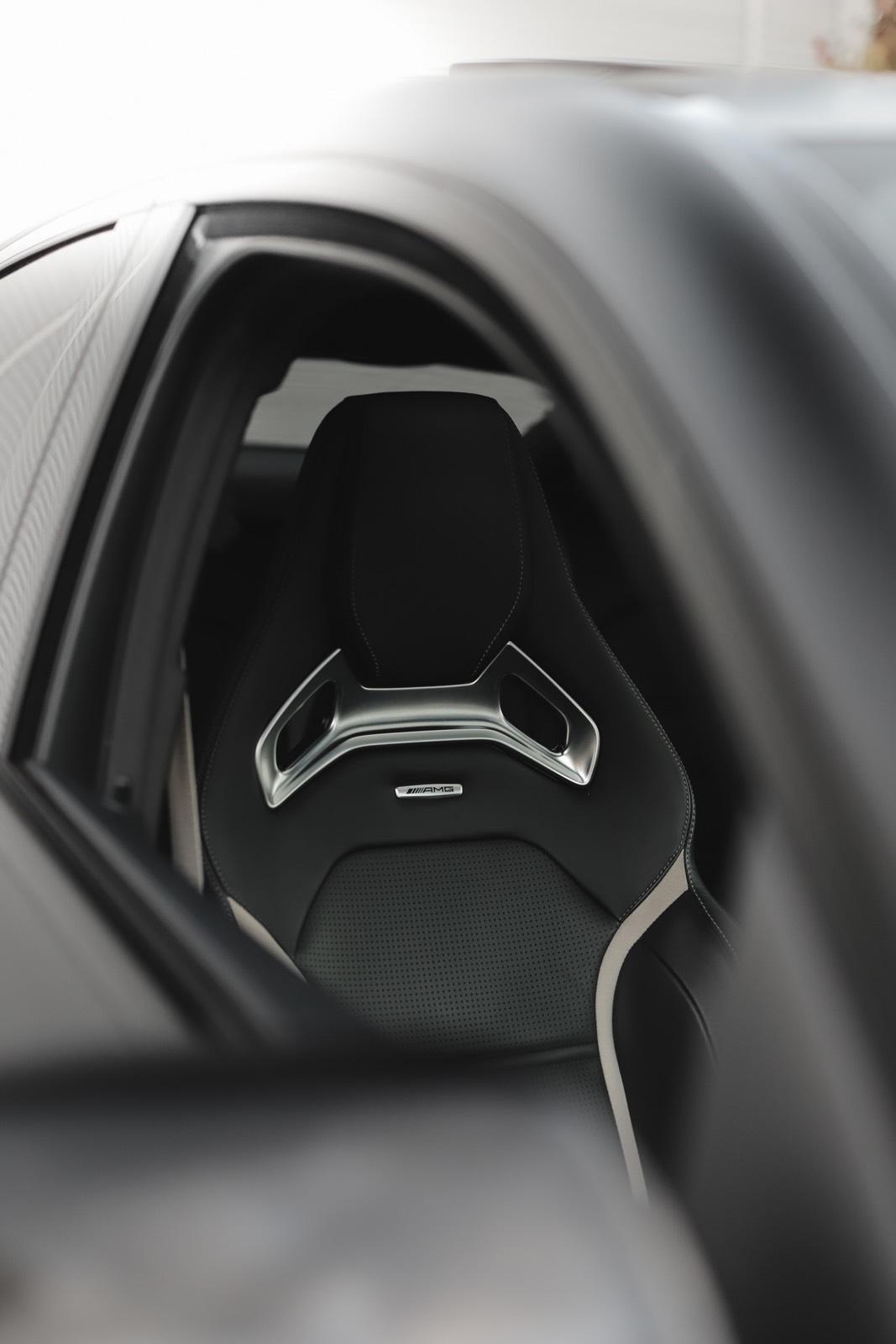 MERCEDES GLC63 S AMG MIETEN LEIHEN MIETWAGEN SPORTWAGEN AUTO V8 Bild 3