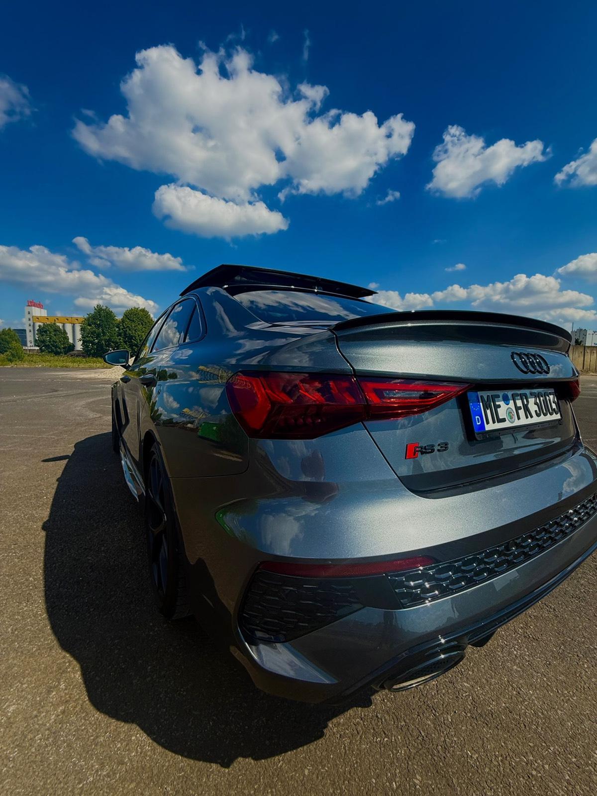 Audi RS3 mieten/ Autovermietung Bild 4