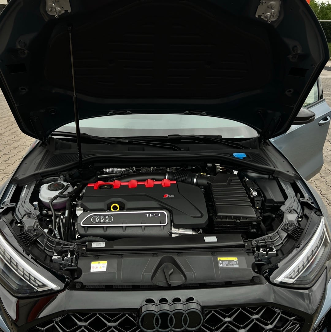 Audi RS3 Limousine Bild 3