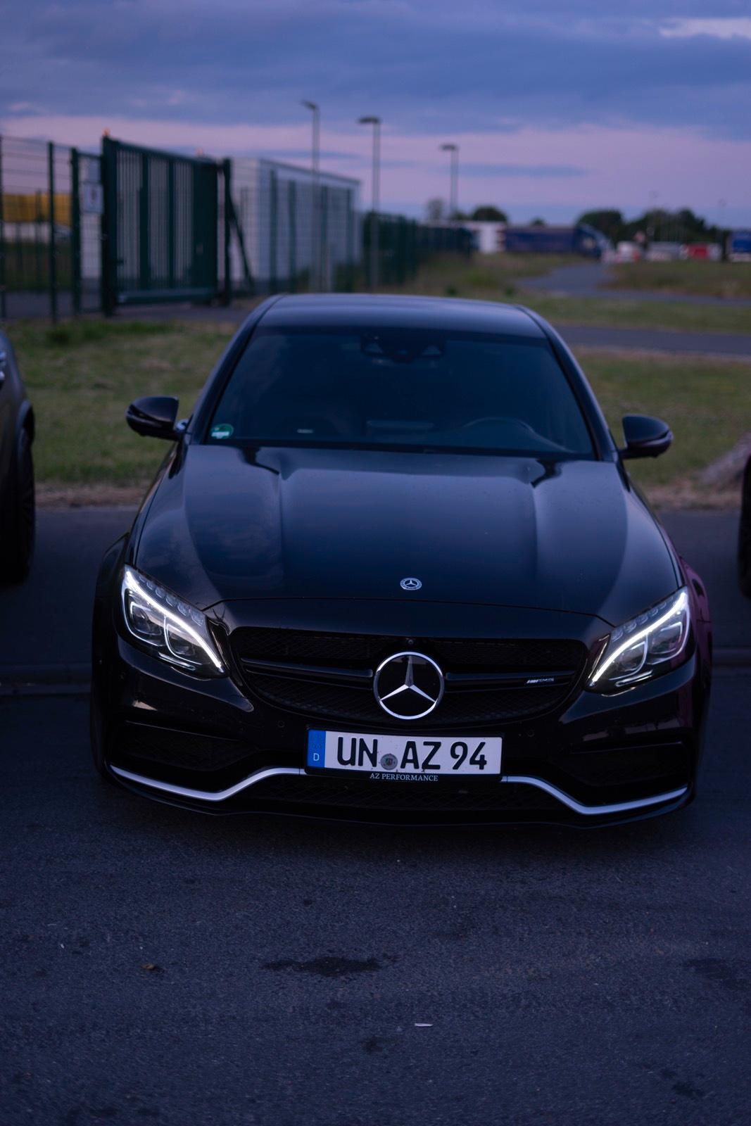 M4 Mieten RS3 C63S AMG GLC63S 8R RS6 R8 RS7 E63S Autovermietung Bild 2