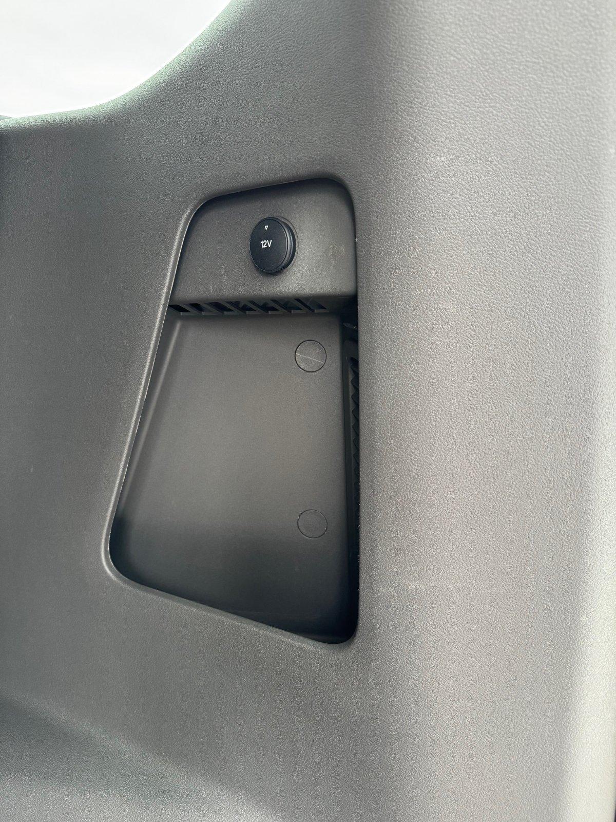 5 6 7 8 Sitzer Mieten Kleinbus Urlaub Autovermietung Ford Transit Bild 3