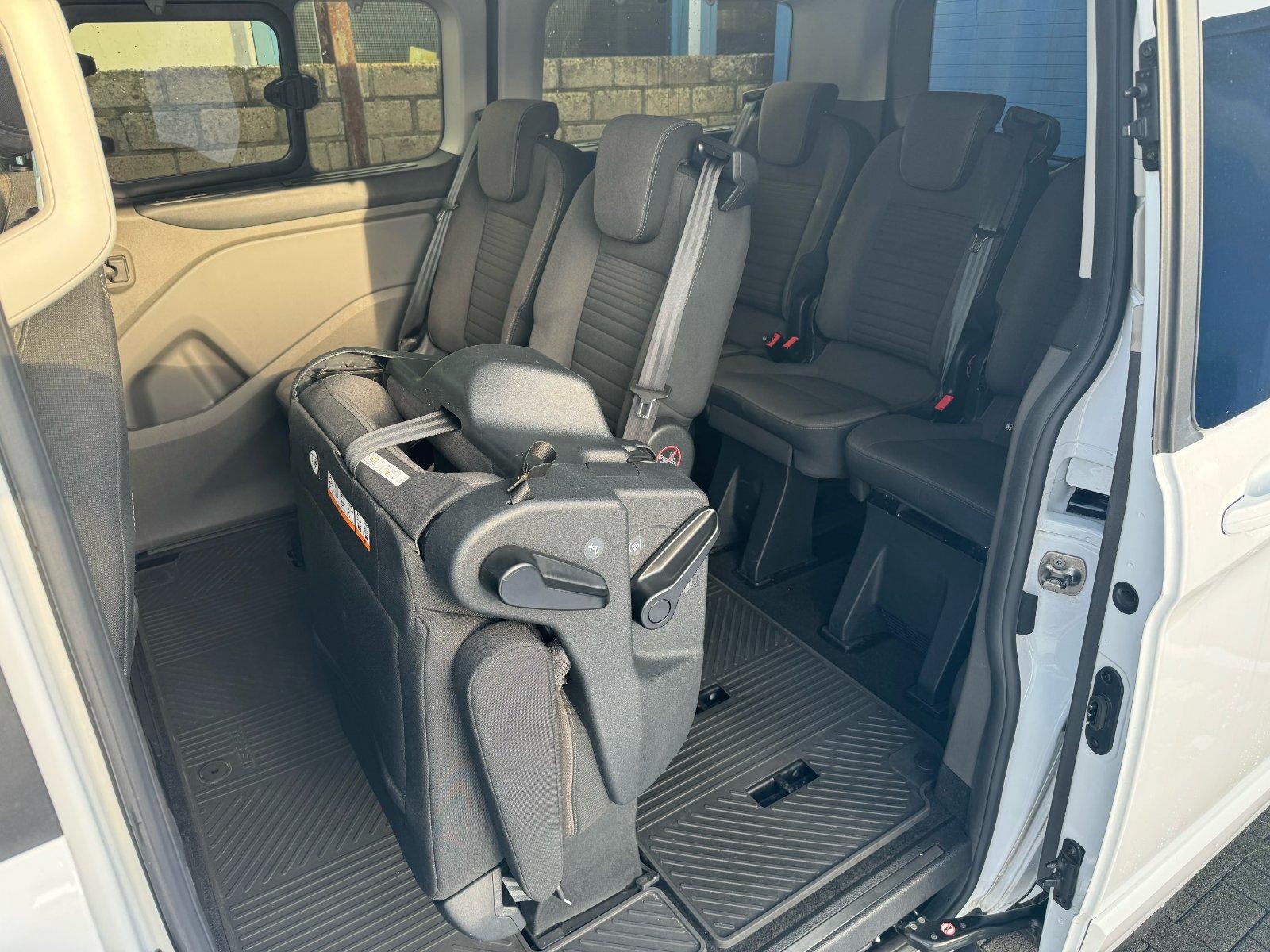 5 6 7 8 Sitzer Mieten Kleinbus Urlaub Autovermietung Ford Transit Bild 6