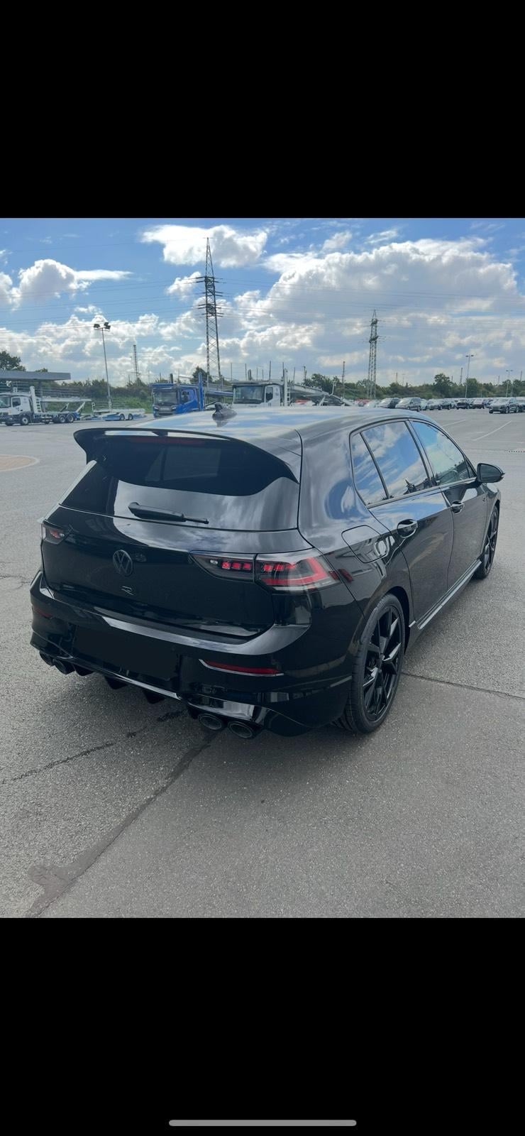 VW Golf 8R 333PS Mietwagen|Autovermietung|Sportwagen| Bild 4